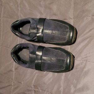 Women's Easy Spirit shoes